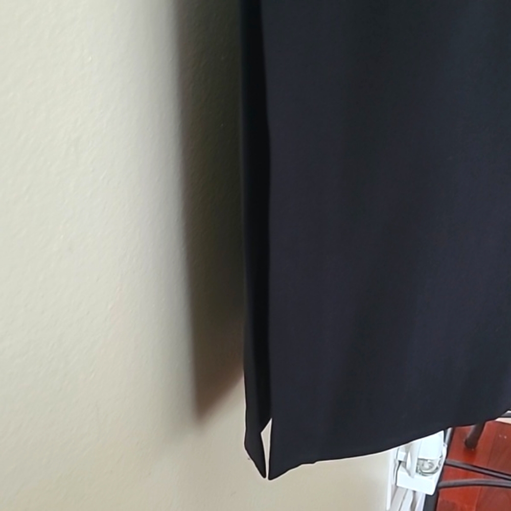 LOFT Pencil Skirt - Picture 4 of 9